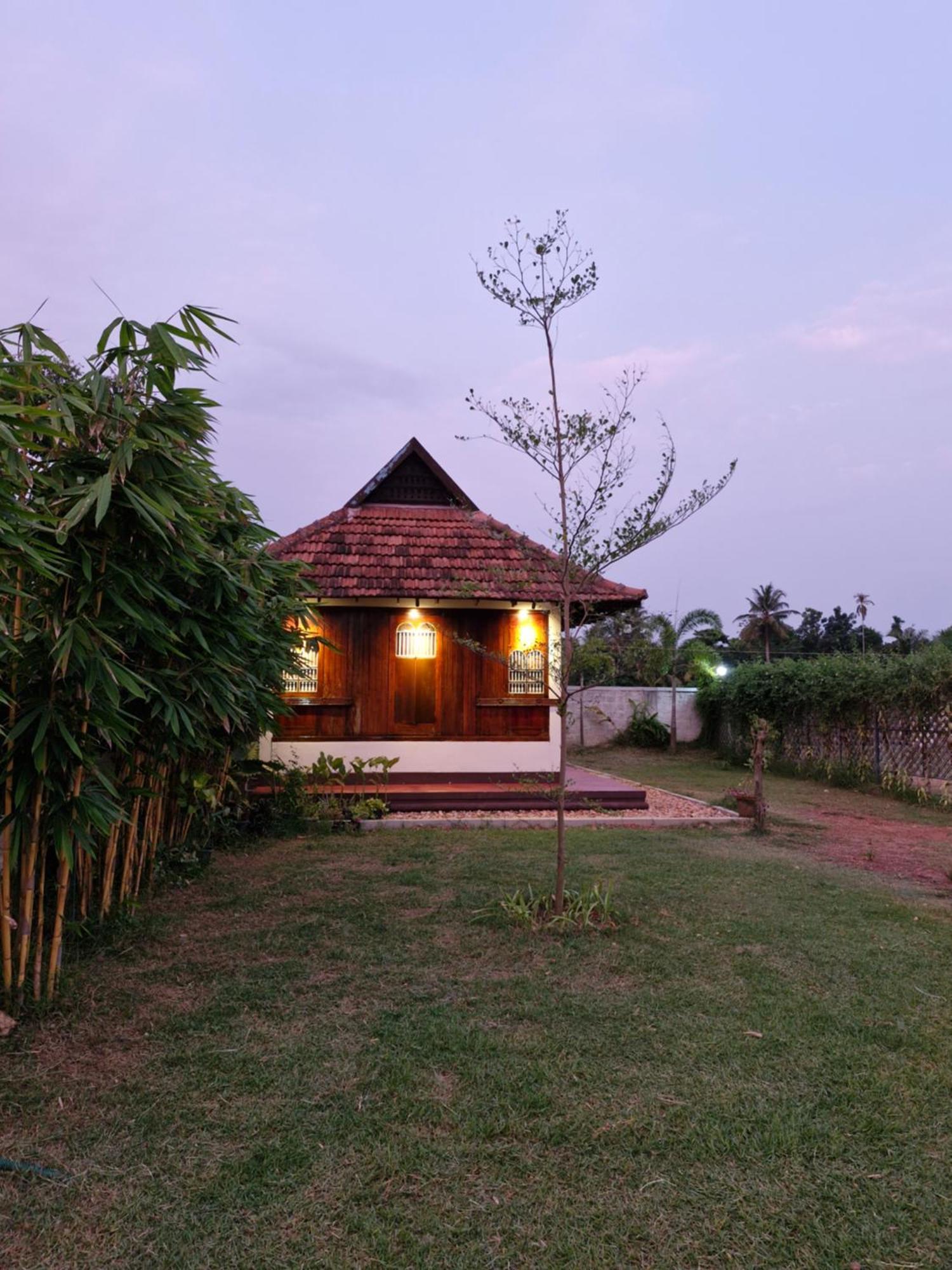 Gypsea Marari Bed & Breakfast Alappuzha Exterior photo